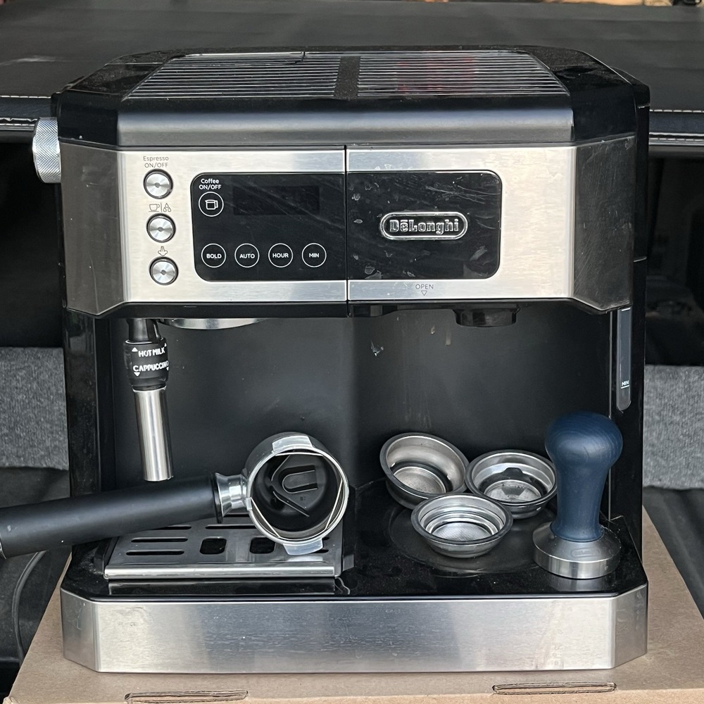 DeLonghi COM532M All-In-One Espresso & Coffee Maker - TESTED & WORKING - No Pot